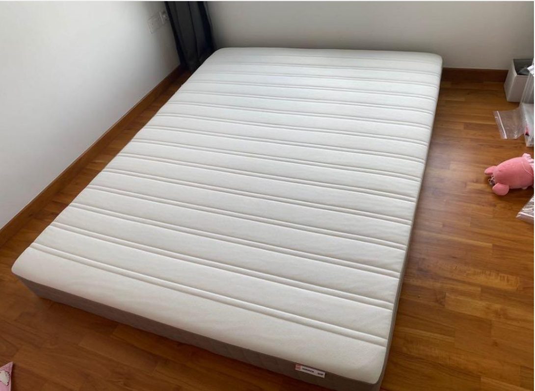 IKEA 140x200cm mattress