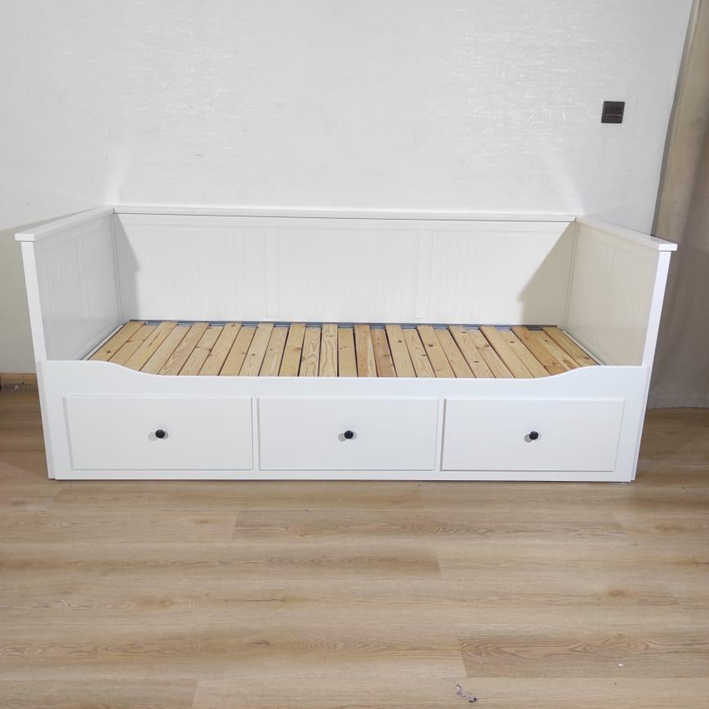 IKEA hemnes day bed frame